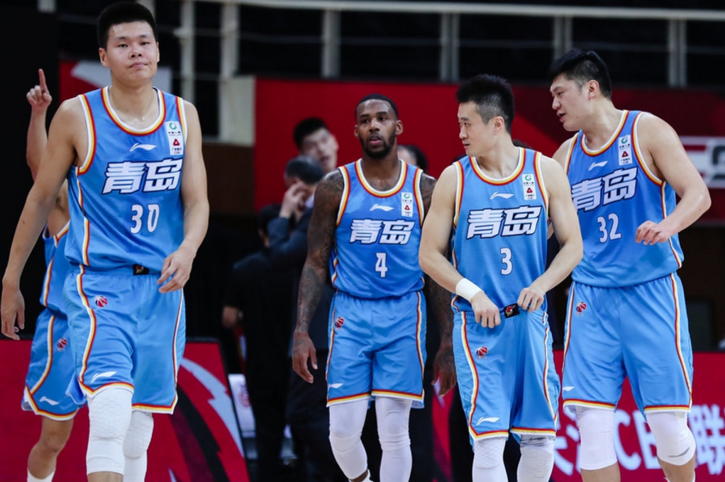 青岛队绝杀雷霆，福克斯扛起全队