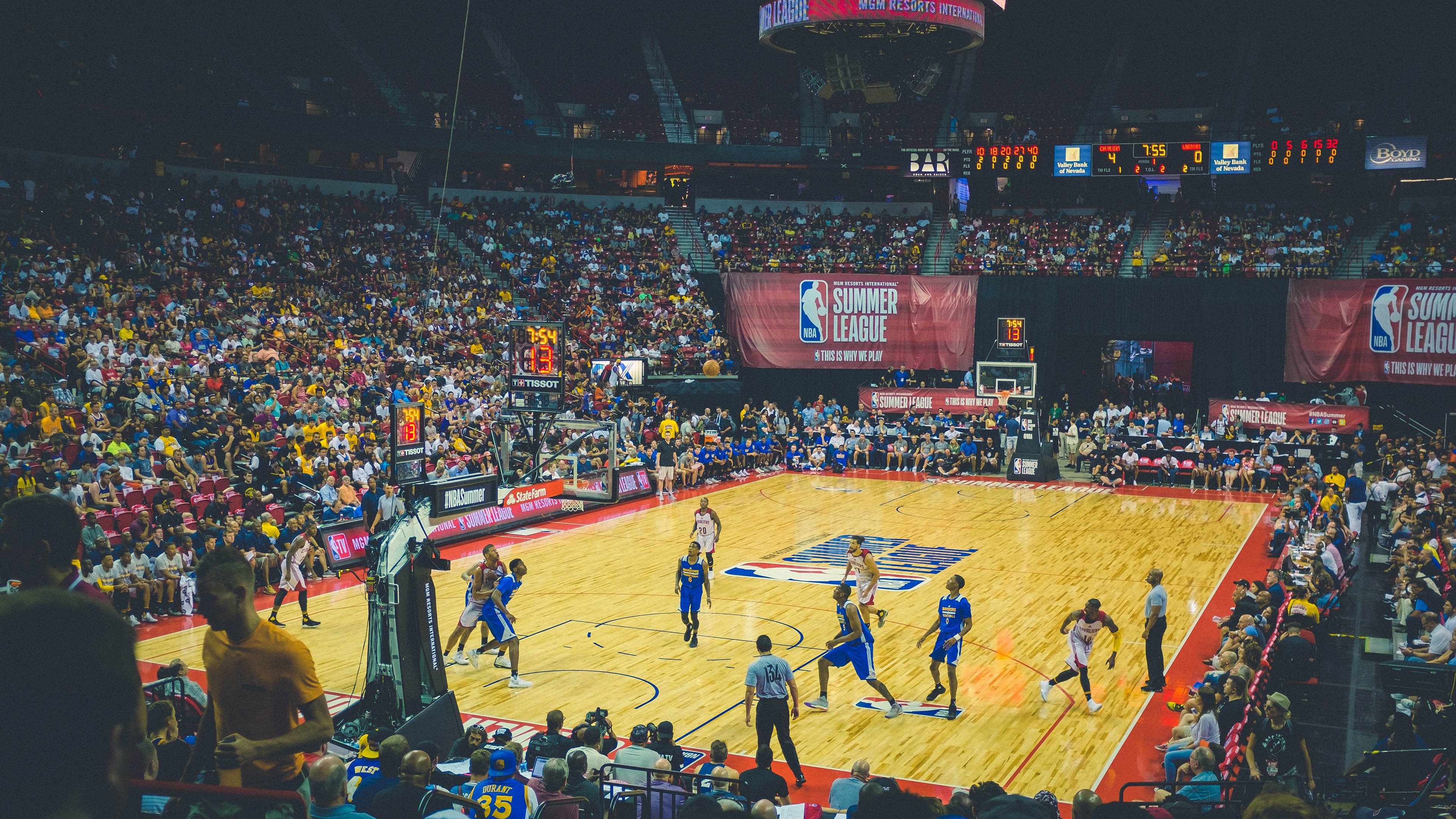 西决生死战之夜，浓眉存在感拉满